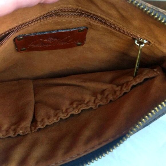 Patricia Nash Cassini Wristlet NWOT - Picture 5 of 11